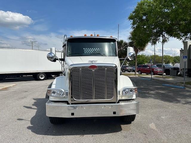 2025 Peterbilt 567-8