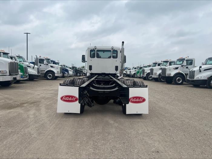 2025 Peterbilt 567-4