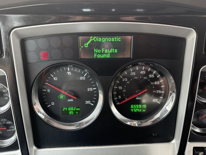 2015 Kenworth T800-5