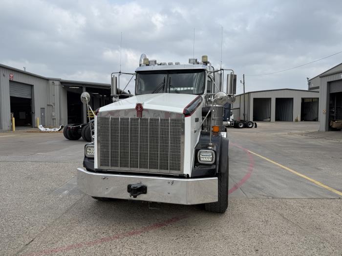 2015 Kenworth T800-16