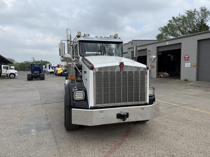 2015 Kenworth T800-17