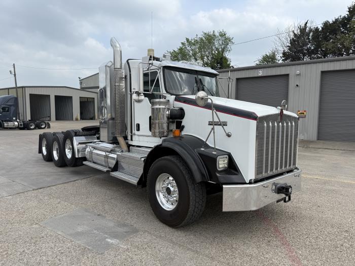 2015 Kenworth T800-19