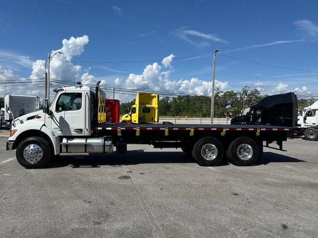 2025 Peterbilt 548-2
