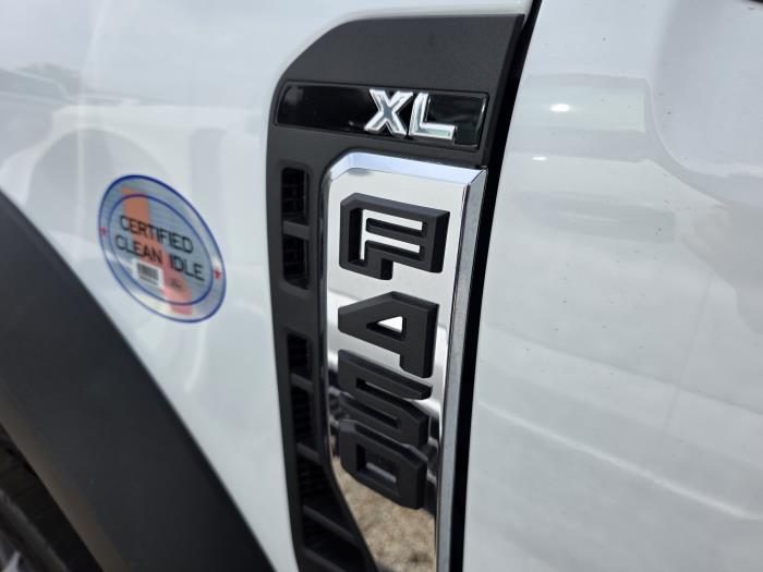 2025 Ford F-450-13