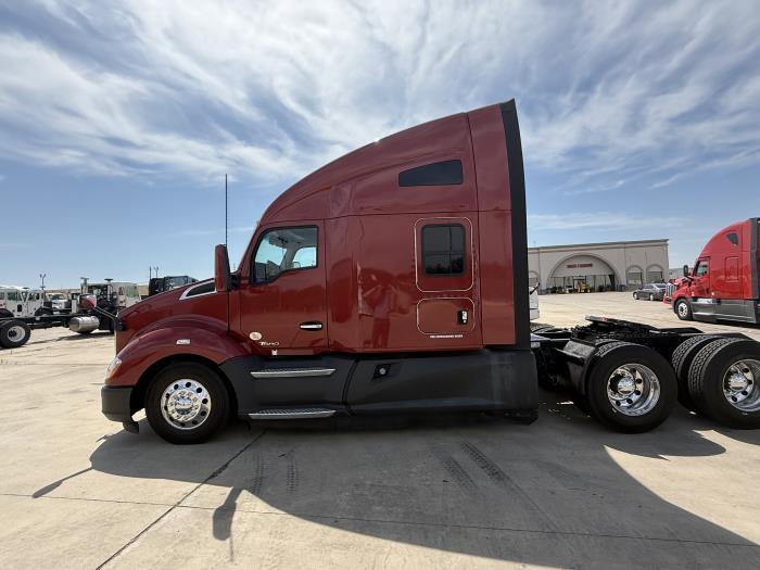 2021 Kenworth T680-3