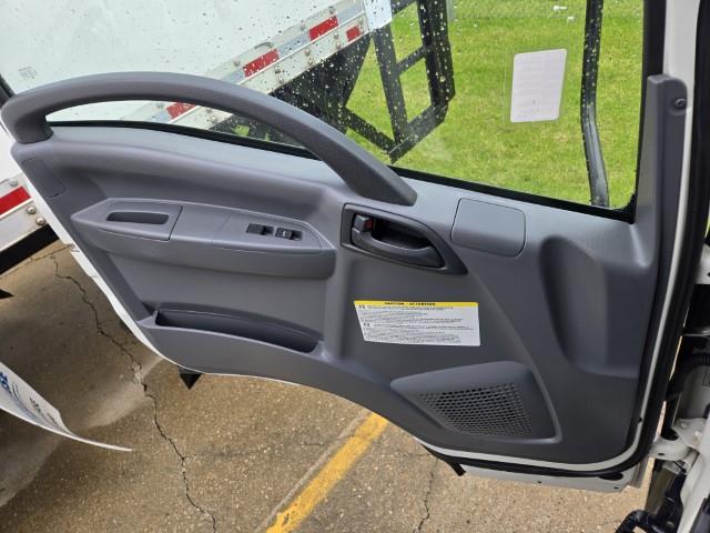 2020 Chevrolet W-4500-13