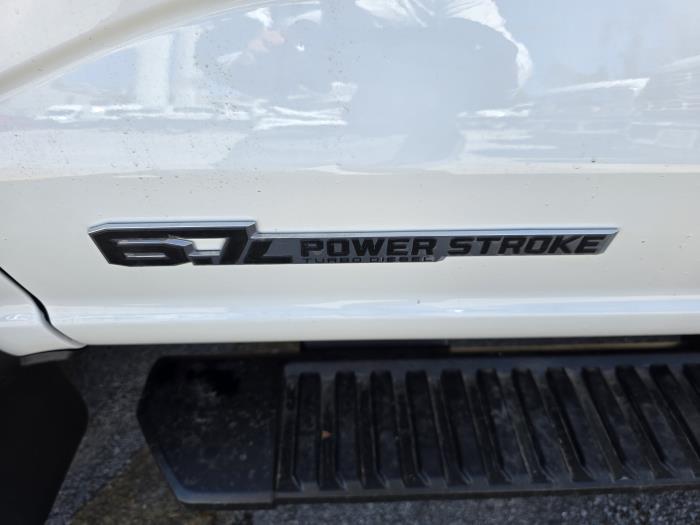 2025 Ford F-550-12