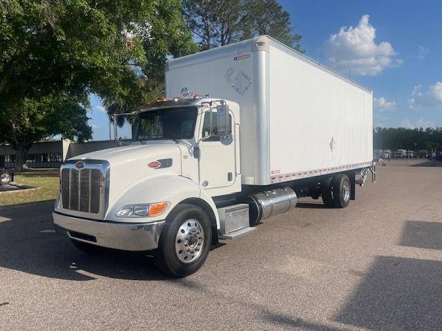 2020 Peterbilt 337-1