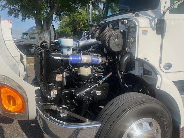 2020 Peterbilt 337-12