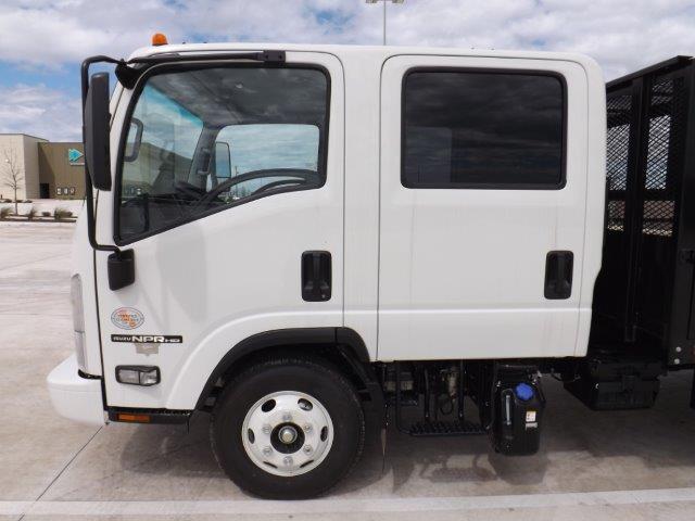 2024 Isuzu NPR-HD-2