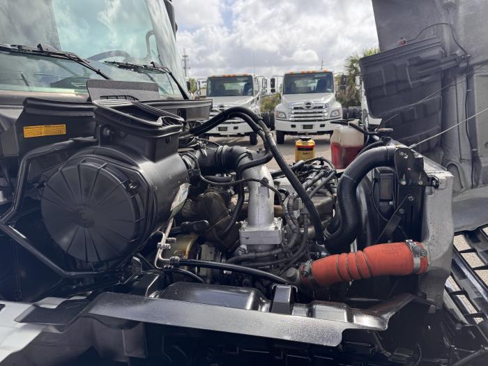 2019 Hino 268A-18