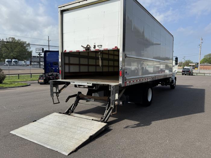 2019 Hino 268A-15