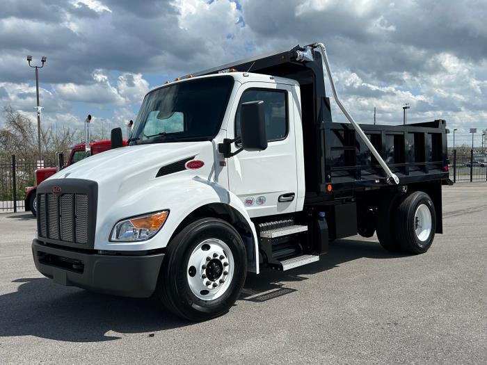 2025 Peterbilt 536-1