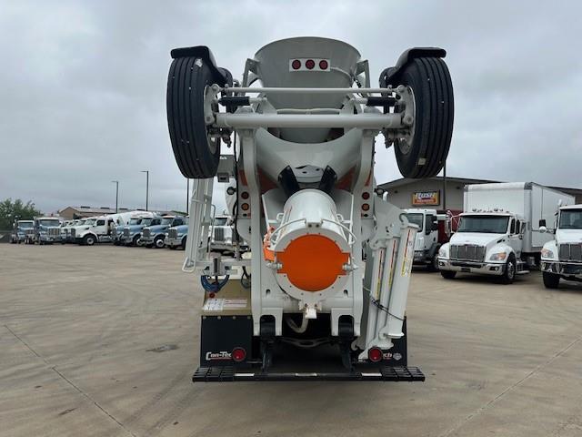 2025 Peterbilt 567-6
