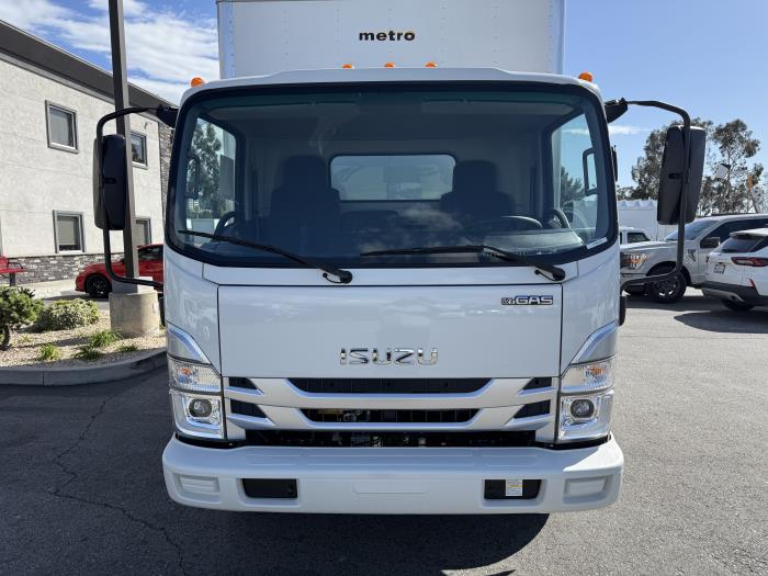 2025 Isuzu NPR-HD-8