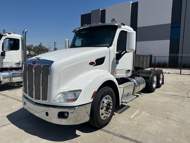 2020 Peterbilt 579-3