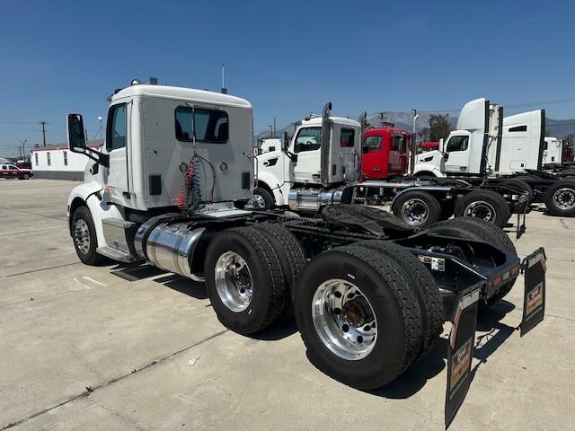 2020 Peterbilt 579-4