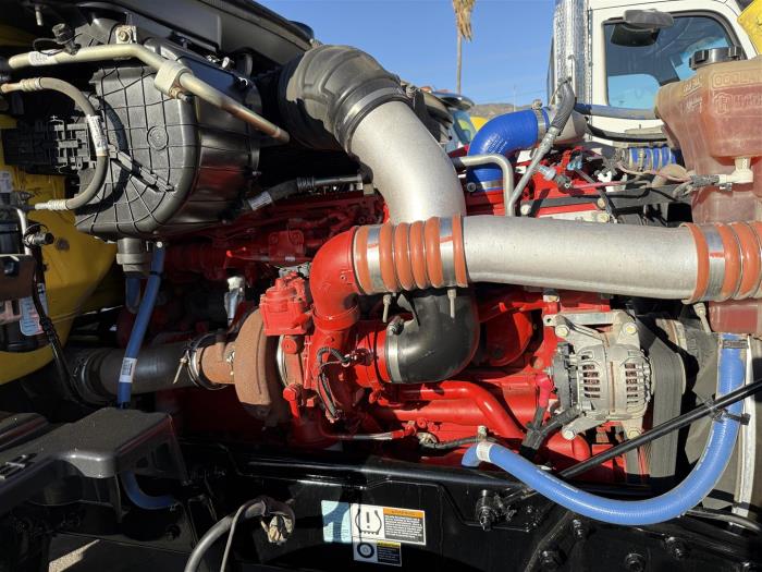 2021 Peterbilt 579-9