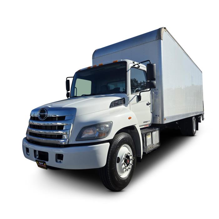 2020 Hino 268A-0