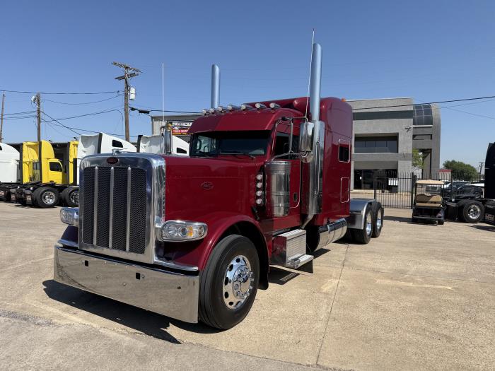 2023 Peterbilt 389-23