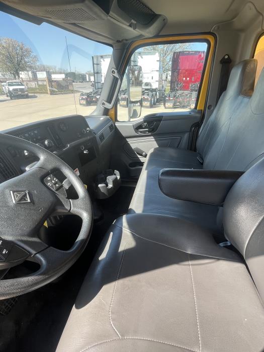 2020 International MV607-8