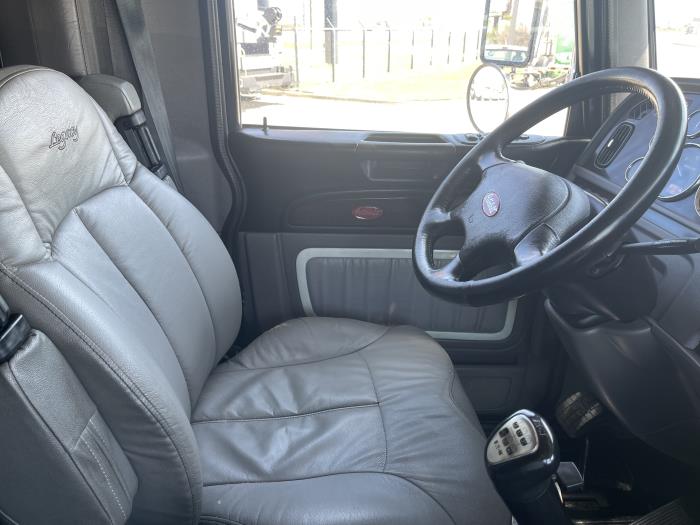 2021 Peterbilt 389-20