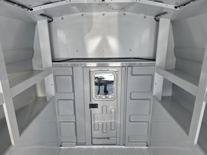 2025 Ford E-350-10