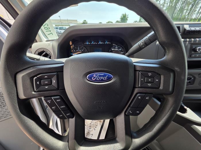 2025 Ford E-350-17