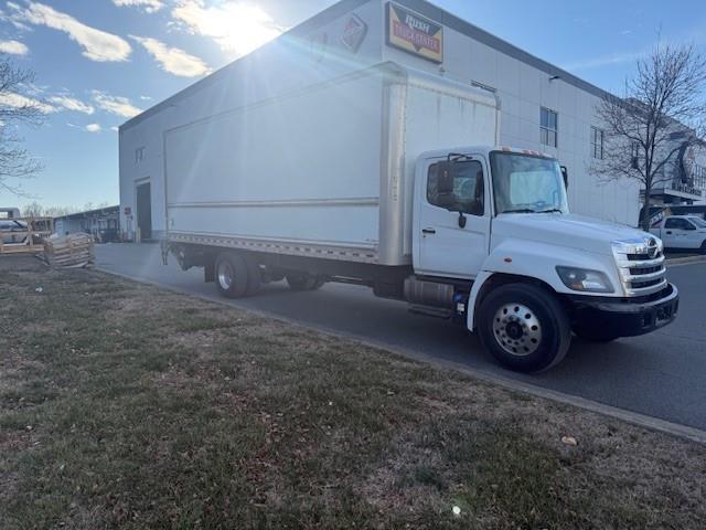 2018 Hino 268A-2