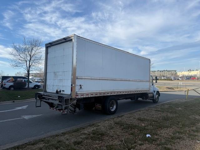 2018 Hino 268A-3