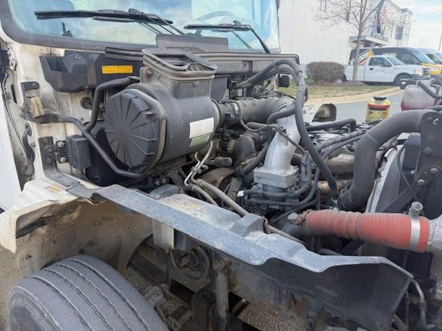 2018 Hino 268A-6