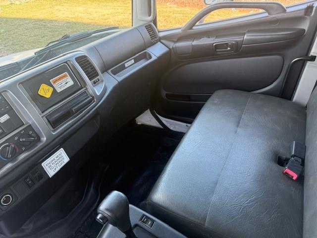 2018 Hino 268A-10