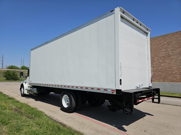 2024 Peterbilt 536-3