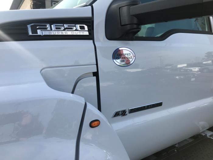 2024 Ford F-650-11