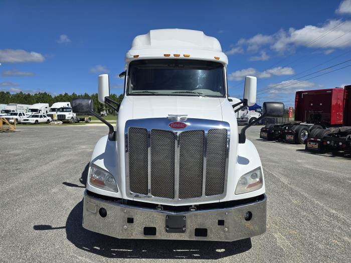 2020 Peterbilt 579-7