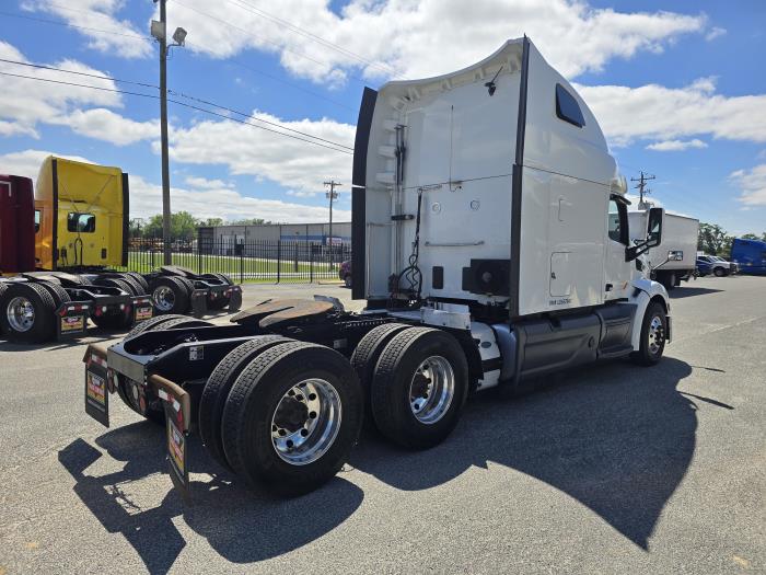 2020 Peterbilt 579-5