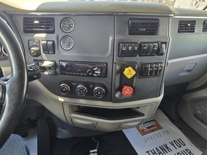 2020 Peterbilt 579-16