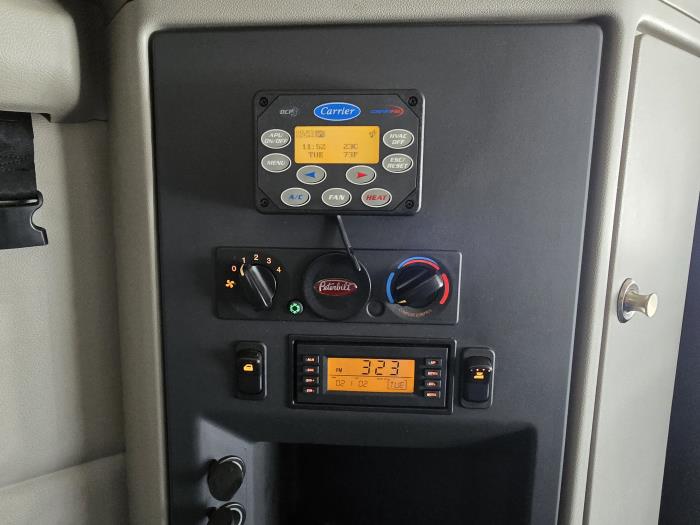2020 Peterbilt 579-13