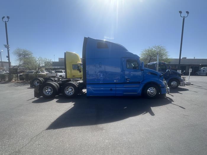 2024 Peterbilt 579-4