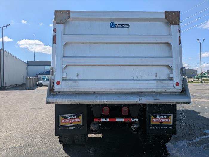 2022 International HX620-10