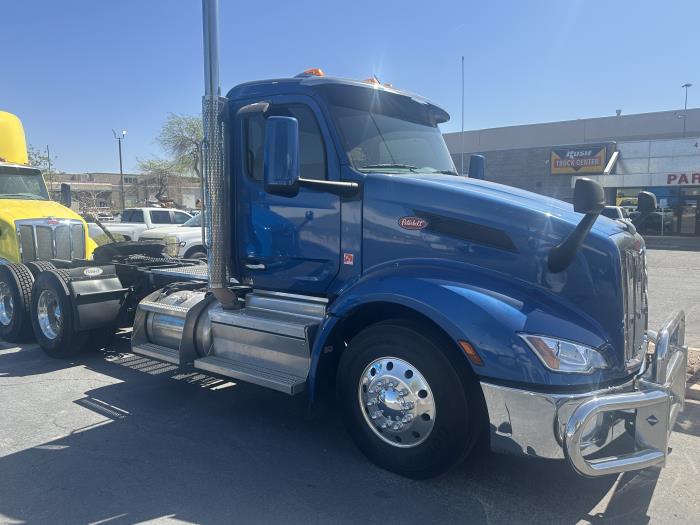 2024 Peterbilt 579-3