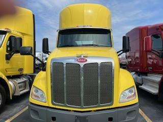 2021 Peterbilt 579-2