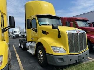 2021 Peterbilt 579-4