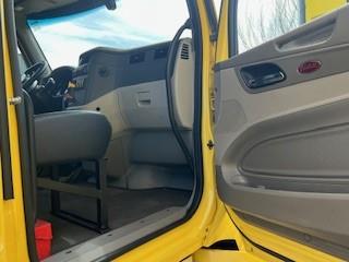 2021 Peterbilt 579-10