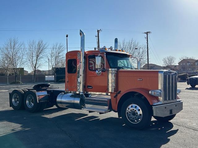 2025 Peterbilt 589-1