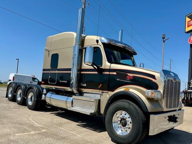 2022 Peterbilt 567-5