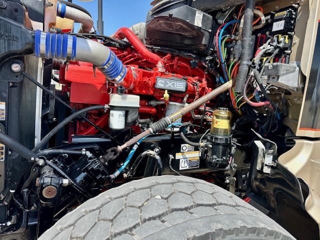 2022 Peterbilt 567-19
