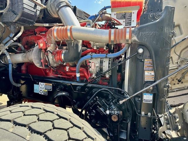 2022 Peterbilt 567-20