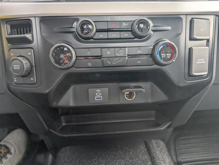 2025 Ford F-250-12