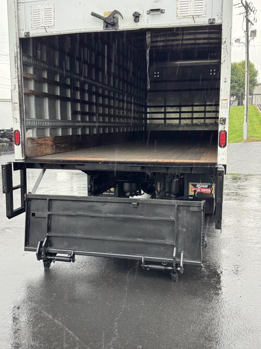 2018 International 4300-21
